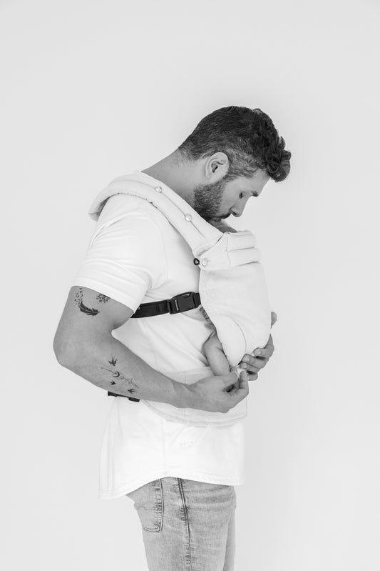 Manos libres, corazón lleno: Porteo como herramienta para una crianza práctica y amorosa